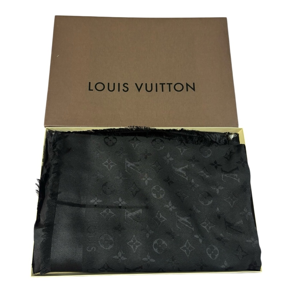 LOUIS VUITTON 55" SQUARE WOMENS FRINGE MONOGRAM BLACK SCARF WRAP With Box